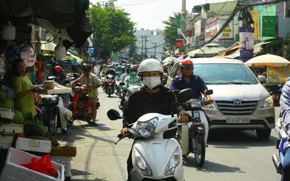 Thời tiết TP HCM hôm nay, 9-12: Ngày nắng nhẹ, không mưa- Ảnh 1.